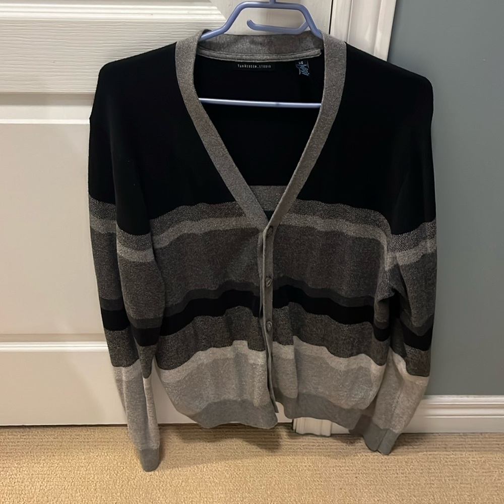 Van Heusen sweater